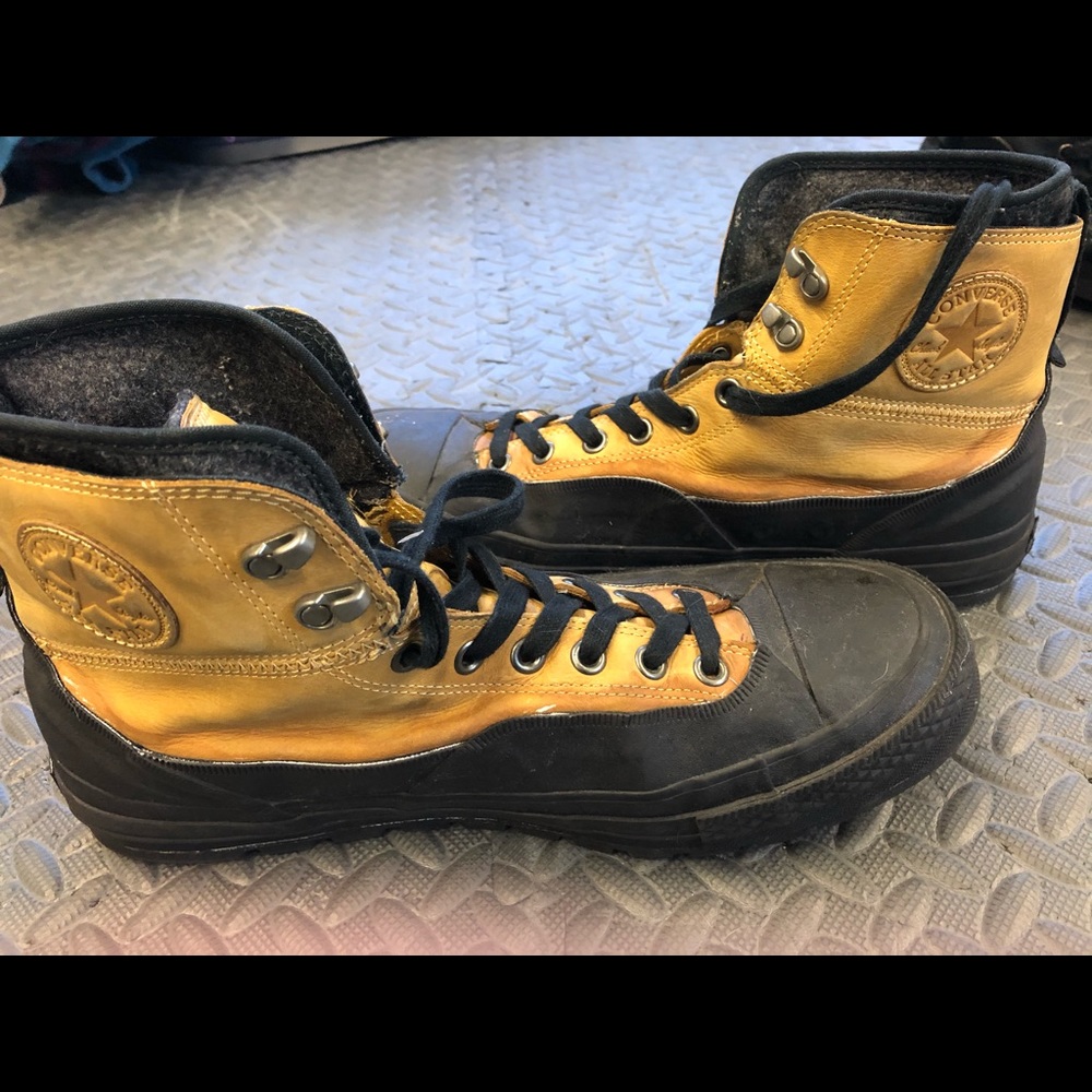 Unisex Converse Boots